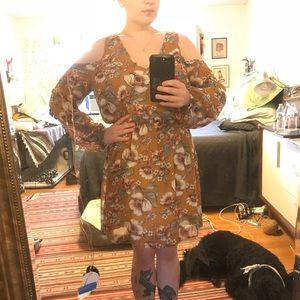 Forever 21 Plus + Orange Mini Cold Shoulder floral